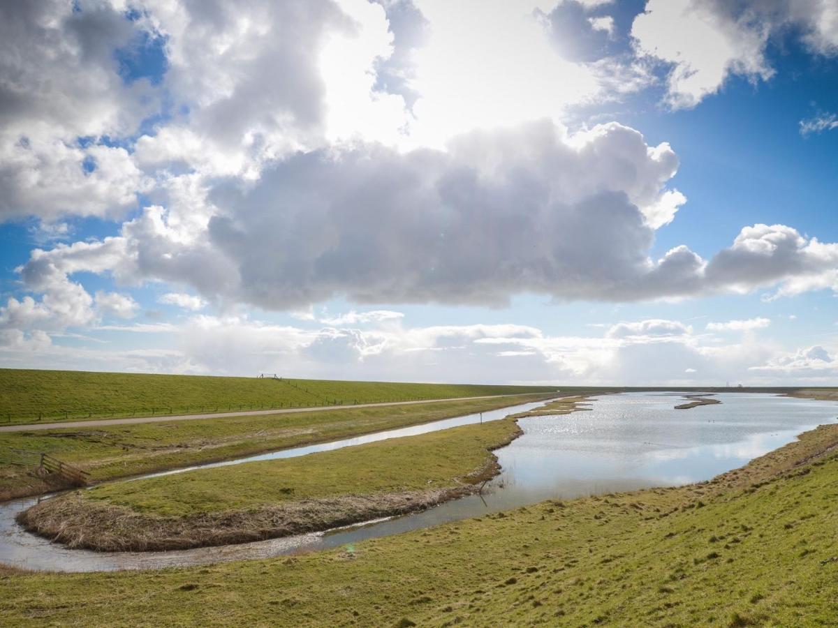 Charming Holiday Home In Texel Near Sea Oost  المظهر الخارجي الصورة